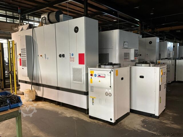 Breton Xceeder 900/RT 5-axis CNC gantry machining center with a movable head Breton Xceeder 900/RT