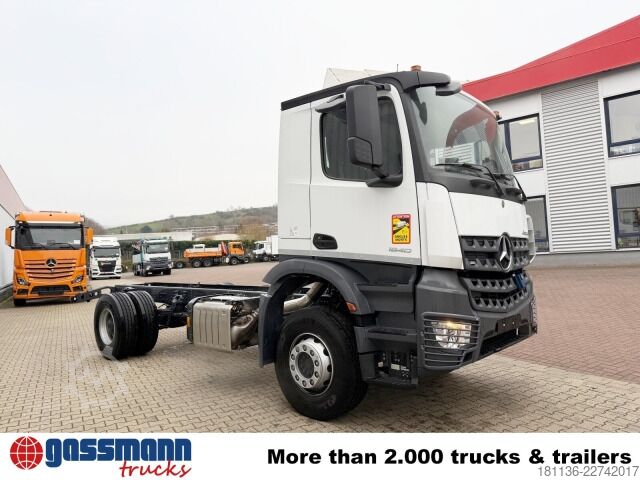 Chassi de caminhão Mercedes-Benz Arocs 1840 K 4x2, MultimediaCockpit, 2x