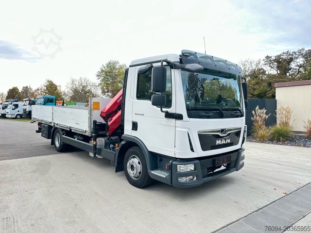 Tehergépkocsi-daruval szerelt furgon MAN TGL 8.220 Pritsche Kran 12m FUNK AHK