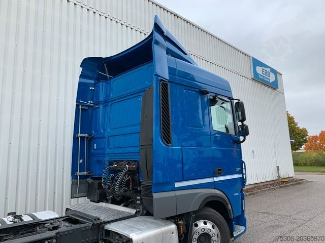 Nagy térfogatú nyergesvontató DAF FT XF 480 SC LD