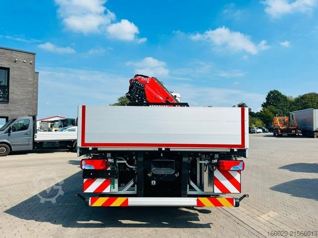 Vrachtauto met open laadbak MAN TGS 41.520 8x8 mit Fassi Ladekran F705R.2.6 TECH