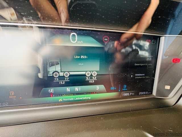 Zware vrachtwagen VOLVO Volvo FH 500 8x4 Kran F705 R.2.7 L436 V20 NEUES