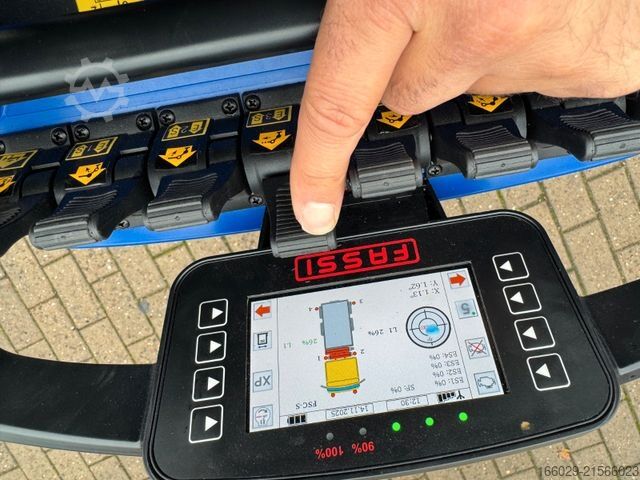 Zware vrachtwagen VOLVO Volvo FH 500 8x4 Kran F705 R.2.7 L436 V20 NEUES