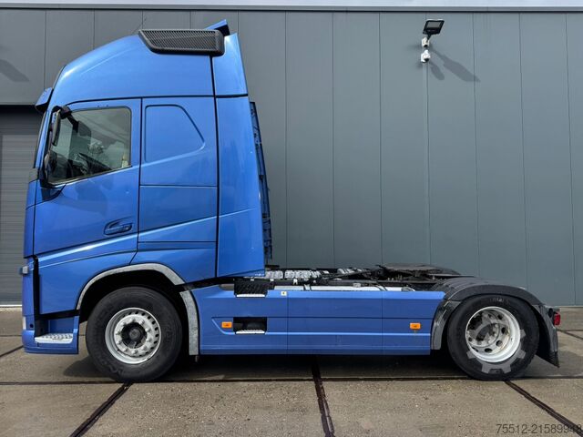 Standard-SZM Volvo FH 460 XL / I-Shift / 2 Tanks / Hydraulic / NL ...