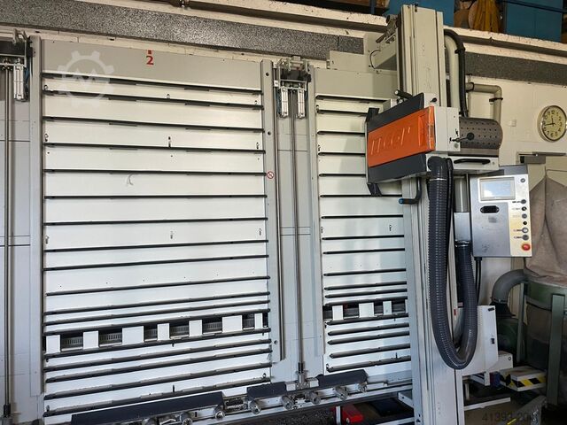 Svislá pila na desky ELCON 215 Quadra