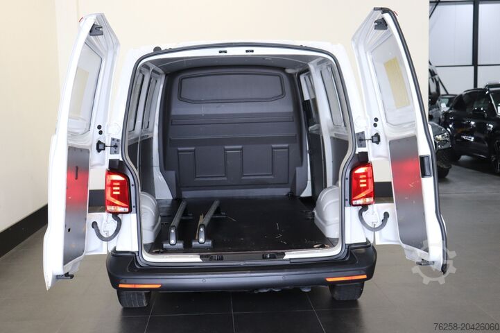 Skåpbil Volkswagen Transporter 2.0 TDI 150PK L2 - EURO 6 - Airco -...