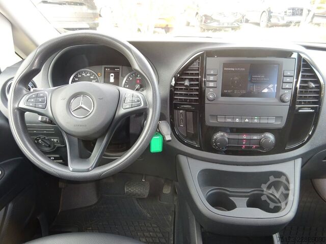 Furgoneta MERCEDES-BENZ Vito Mixto 114 CDI RWD lang AHK Kamera Navi