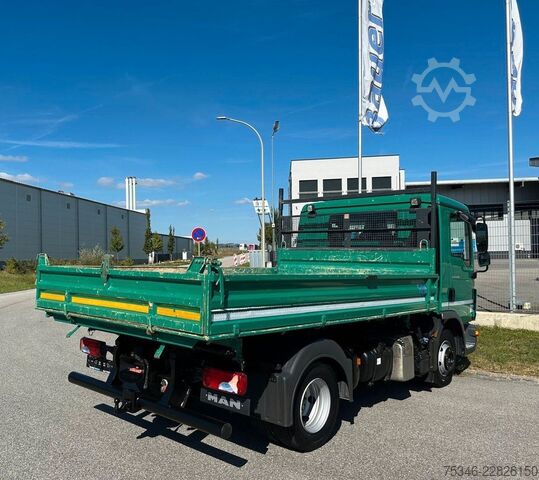 Driezijdige kipper bestelwagen MAN TGL8.220Meiller/3-Sitze/NL2,9To/2xAHK/72 tkm/Top
