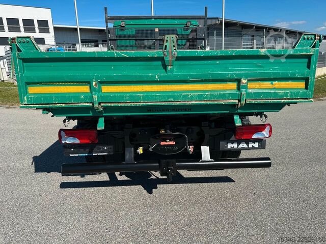 Driezijdige kipper bestelwagen MAN TGL8.220Meiller/3-Sitze/NL2,9To/2xAHK/72 tkm/Top