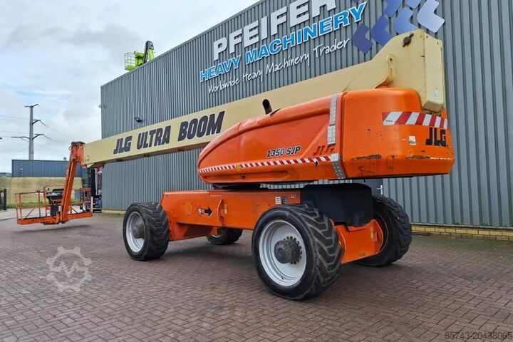 Leddelt teleskopisk arbejdsplatform JLG 1350SJP Diesel, 4x4x4 Drive 43.3m Working Height,