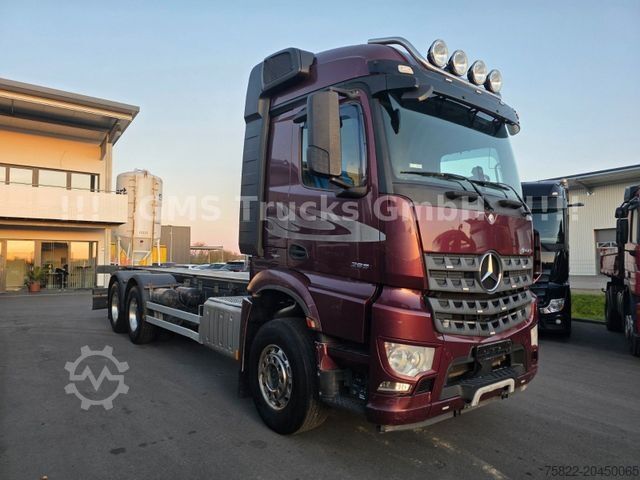 Chassi de caminhão MERCEDES-BENZ Arocs 2651 / 6X4 / Chassis / Retarder