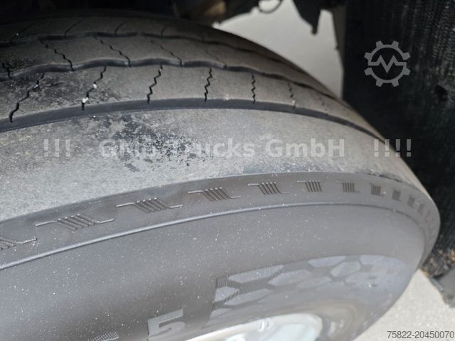 Camion plateau avec bâche MAN TGS / NUR149km / 31m Palfinger Kran PK 34002+Jib