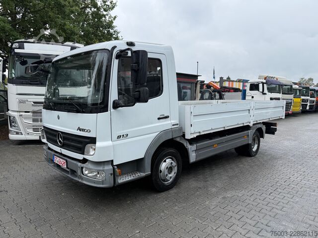 Fourgon pick-up Mercedes-Benz Atego 813