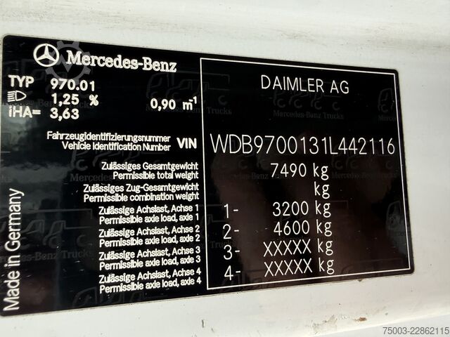 Fourgon pick-up Mercedes-Benz Atego 813