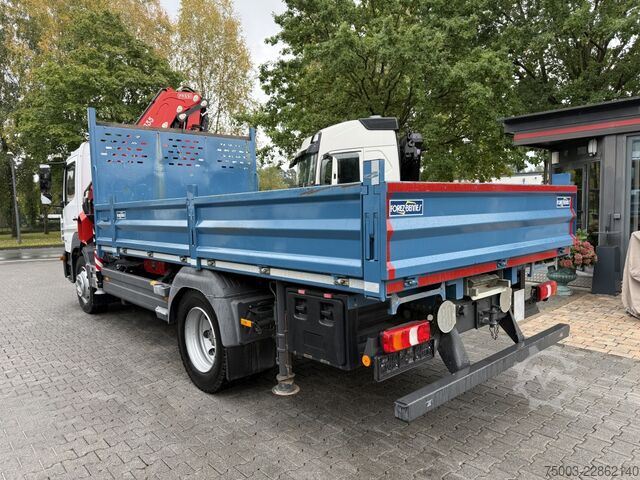 Camion plateau Mercedes-Benz Atego 1623 4X2 Kran Fassi F135