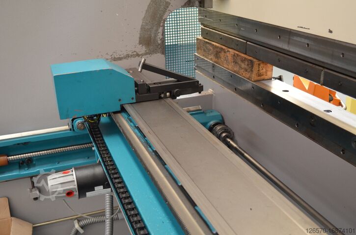 Afkantpers Beyeler PR4