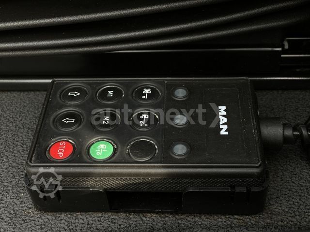 Φορτηγό μεταφοράς αυτοκινήτων MAN TGM 18.320 Autotransport/Doppelstockaufbau+ Bett