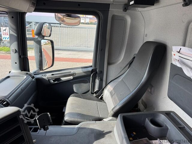 Emme aracı Scania P360 6x2 Saug- / Druck, Vacuum, 15.000 Ltr + 1...