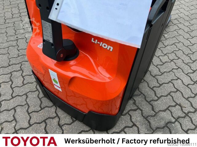 High Lift stacker Toyota SWE 200 L