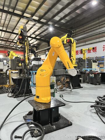 Industrial robot Staubli TX90L