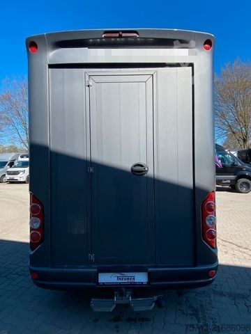 Veetransporter RENAULT Master Roelofsen 3 Sitzer