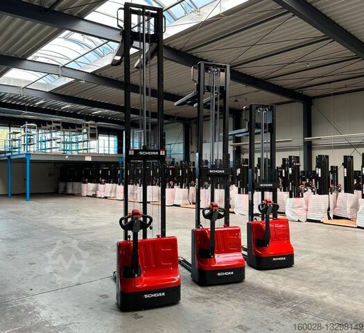 Ameise SCHORR Elektro Stapler 2,5m / 3m / 3,5m