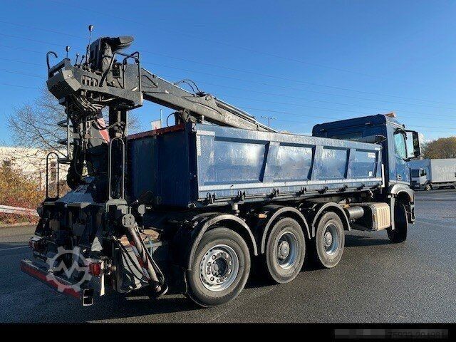 Grue montée sur camion MERCEDES-BENZ Arocs 3251 L 8x4 Kipper+Penz 12L8 40R+Lift+Lenk