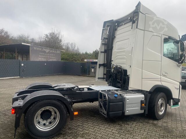 Standardowy ciągnik siodłowy VOLVO FH 500 Globetrotter/Standklima/Alufelgen/NA