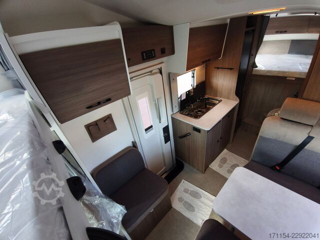 Autorulotă cu alcovă CARADO A 364 Makise, Navi, Lithium,6 Personen Zulassung
