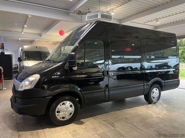 Bestelwagen met verhoogd dak IVECO Daily 35S17 *AHK=3.5T*Luftfederung*Standheizung*