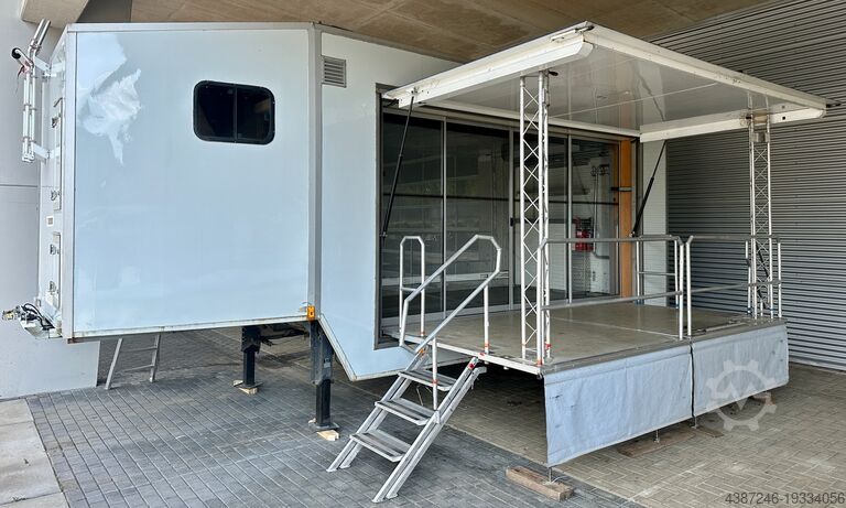 Stage trailer Verdonk VA-DA-01