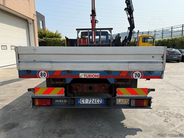 Lastbil med fast lad Iveco EUROCARGO 150E23