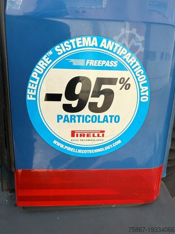 Lastbil med fast lad Iveco EUROCARGO 150E23