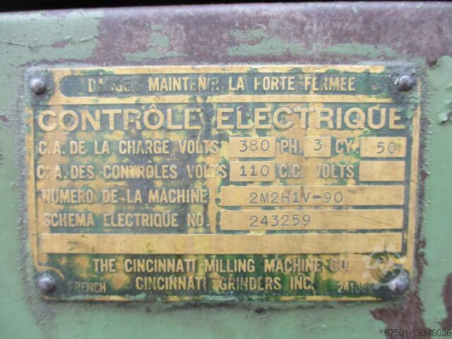 Szlifierka cylindryczna bezkłowa CINCINNATI (3213)