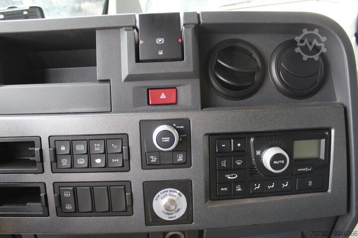 Standaard trekker Renault T 460 E6   ACC   LDW   2 Tanks   Kamera