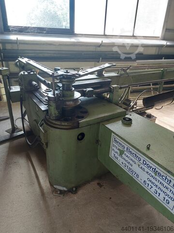 Výškový sklad Lang Maschinenbau Dorn Rohrbiegemaschine Uni gigant133