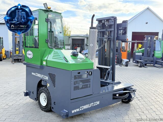 Vierwegestapler Combilift C3000 GAS TRIPLEX 5600 FREE LIFT