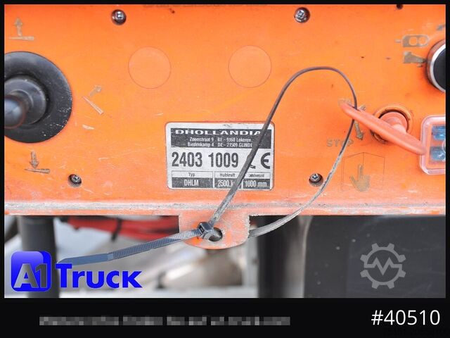 Naczepa chłodnia KRONE SD, TK SLX 300, LBW +Türen, 121 Bstd.