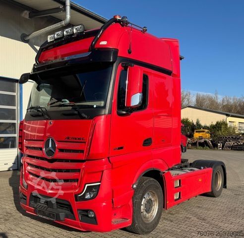 Standardowy ciągnik siodłowy MERCEDES-BENZ MB 1863 LS Gigaspace Solostar Nebenantrieb