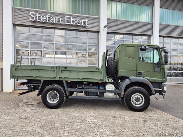 LKW mit Pritsche (offen) IVECO Eurocargo ML100E22WM-BW 4x4 Pritsche L-Haus Bett