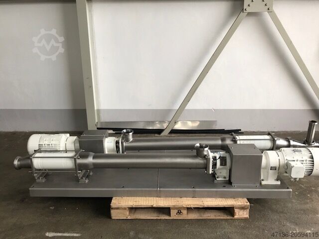 Excentrikus csigás szivattyú 30 000 l/h Mono Pump SS071MS1RS/H6KH