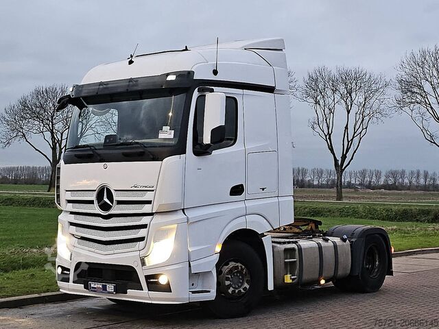 Standaard trekker MERCEDES-BENZ ACTROS 1845 LS