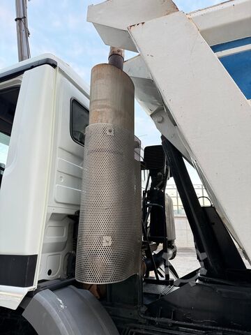 Billenőplatós teherautó Mercedes-Benz ACTROS 4140