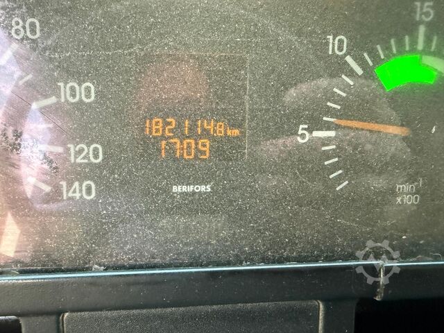 Billenőplatós teherautó Mercedes-Benz ACTROS 4140