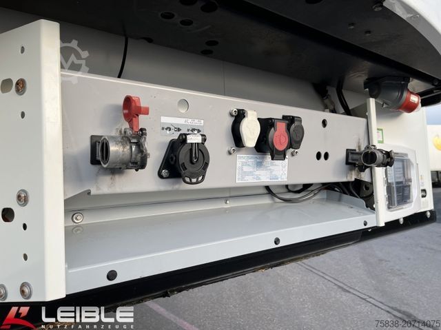 Semiremorcă frigorifică SCHMITZ CARGOBULL SKO 24/L*Pharma Zertifikat*Liftachse*neuwertig*