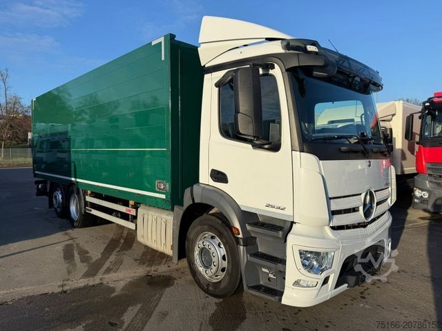 LKW mit Getränkeaufbau MERCEDES-BENZ ANTOS 2532 L Getränkekoffer 7,40 m LBW 3 T*LENK