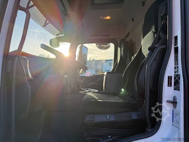 LKW mit Getränkeaufbau MERCEDES-BENZ ANTOS 2532 L Getränkekoffer 7,40 m LBW 3 T*LENK