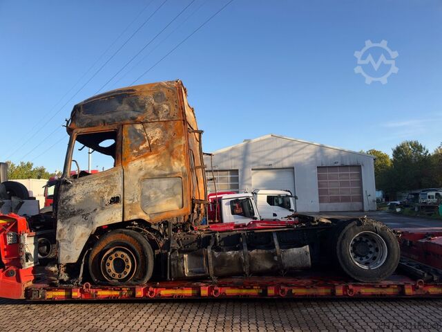 Standard SZM DAF XG + 480 FT Brandschaden