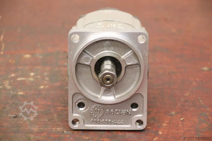 Dubbele hydraulische pomp GSL 1402 772653 3349121070