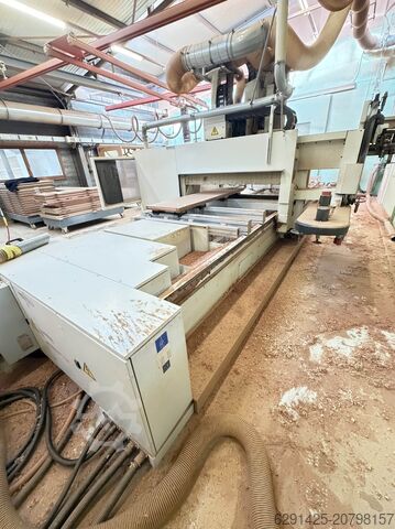 Work center SCM MORBIDELLI M800 X5